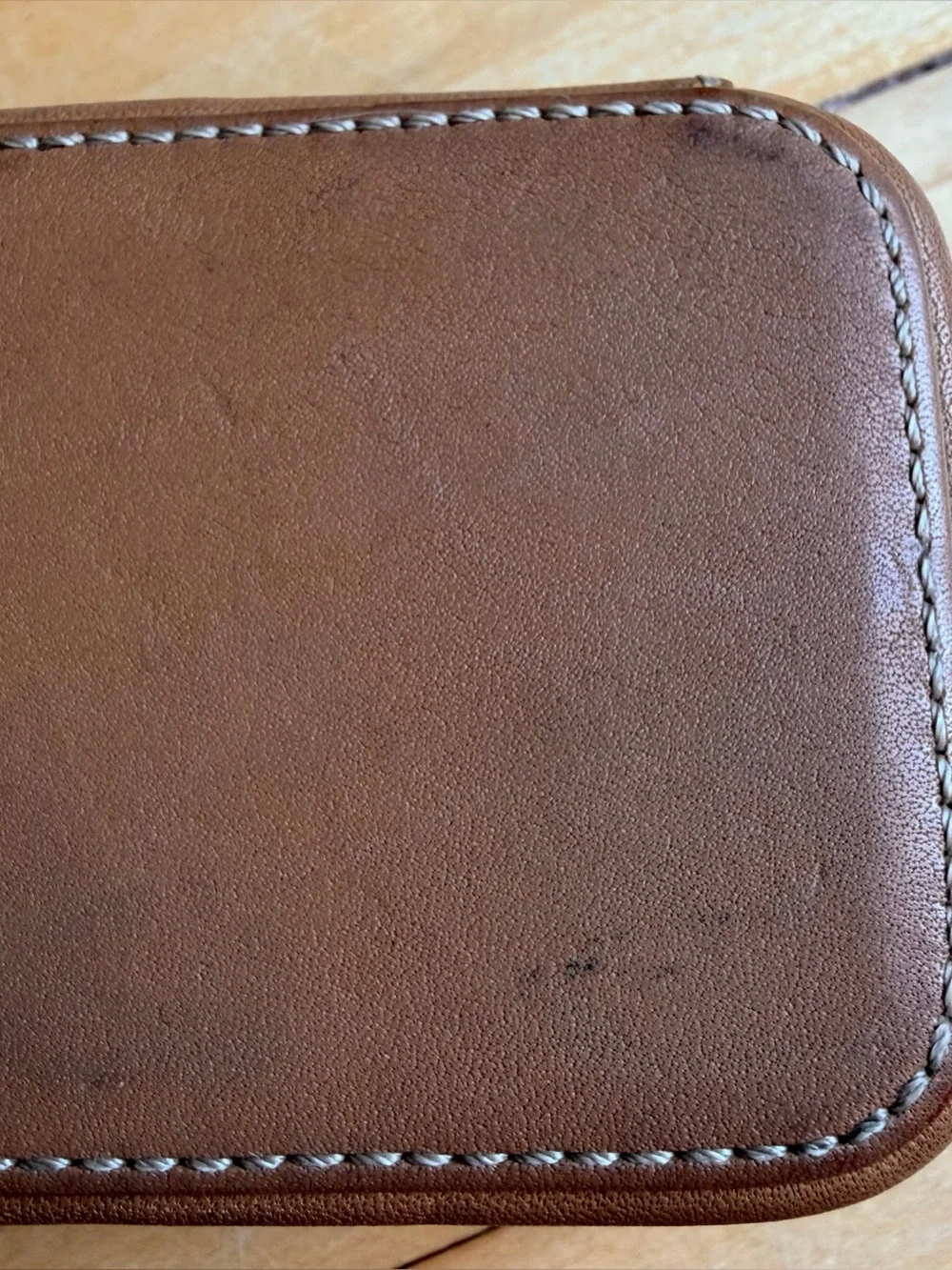 COACH Embossed Triple Pill Box #8884 Tan Leather Storage Organizer Vintage Y2K